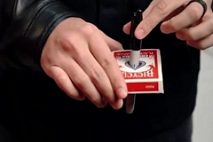 魔术穿刺Impale by Jason Yu and Nicholas Lawrence