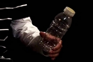 07 硬币进瓶 Bullet Coin Through